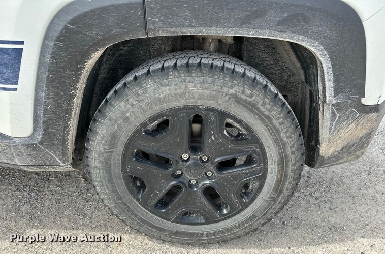 image for item OM9261 2018 Jeep Renegade  SUV