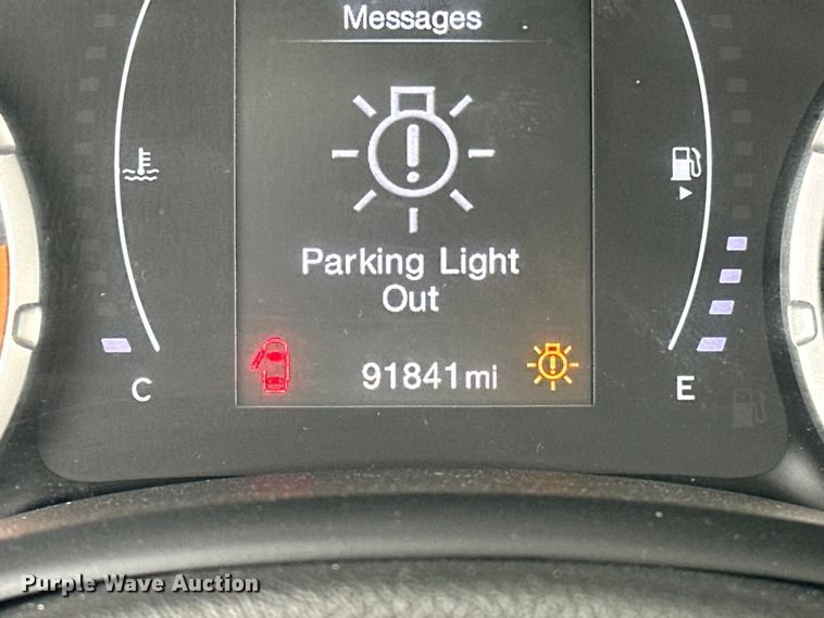 image for item OM9262 2018 Jeep Renegade  SUV