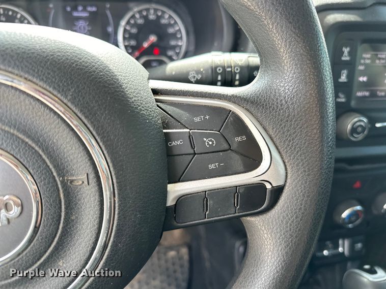 image for item OM9262 2018 Jeep Renegade  SUV