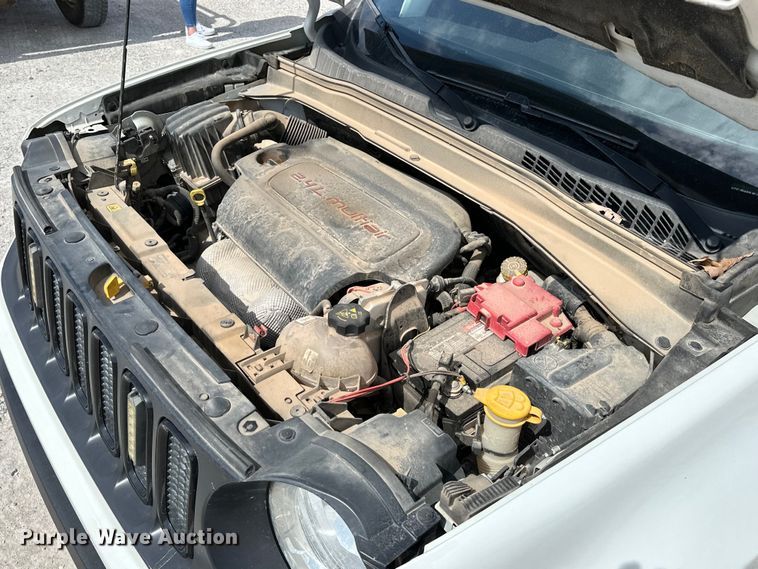 image for item OM9262 2018 Jeep Renegade  SUV