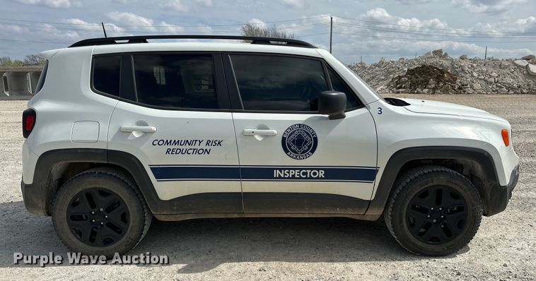 image for item OM9263 2018 Jeep Renegade SUV