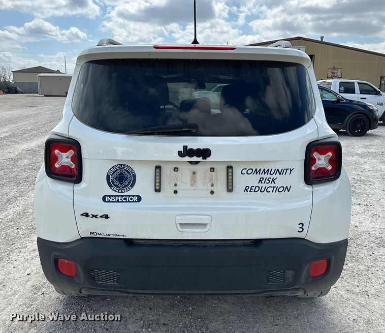 image for item OM9263 2018 Jeep Renegade SUV