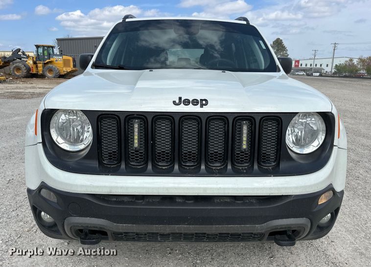 image for item OM9263 2018 Jeep Renegade SUV