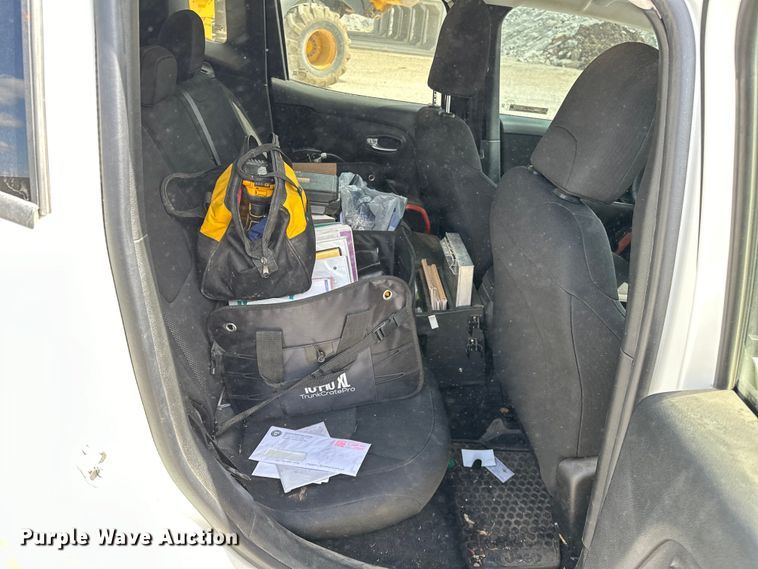 image for item OM9263 2018 Jeep Renegade SUV