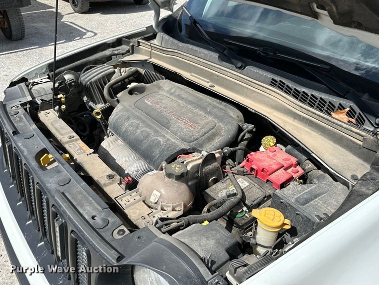 image for item OM9263 2018 Jeep Renegade SUV