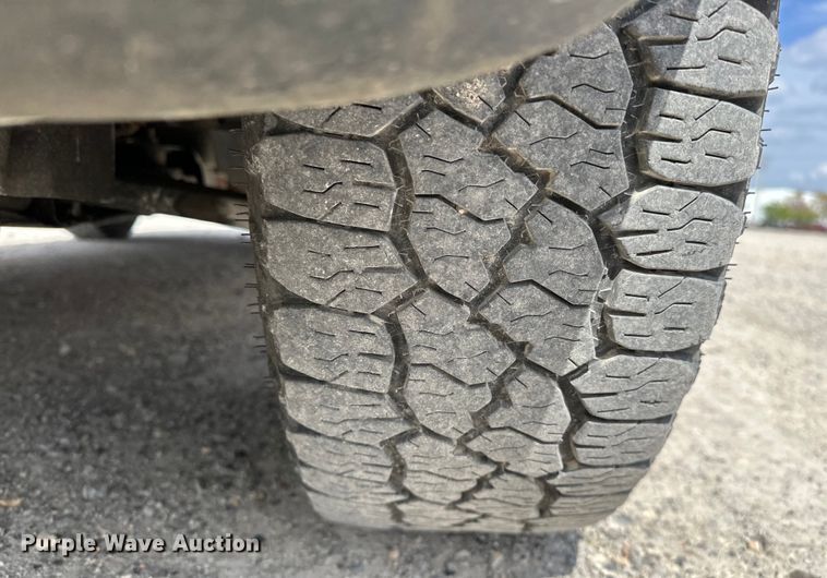 image for item OM9263 2018 Jeep Renegade SUV