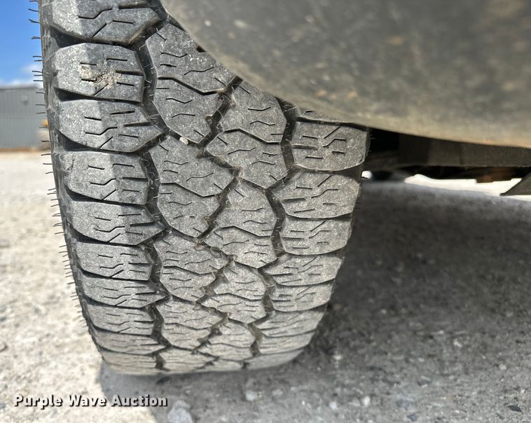 image for item OM9263 2018 Jeep Renegade SUV