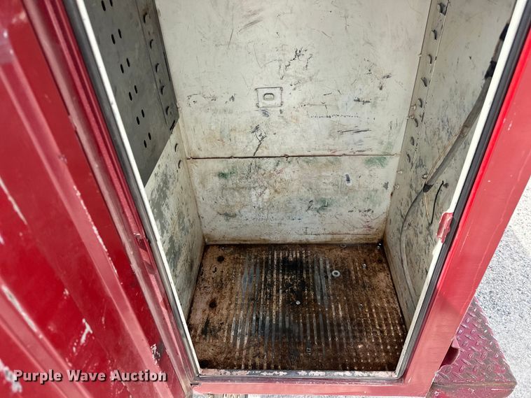 image for item OM9264 1989 Ford F350 brush fire truck