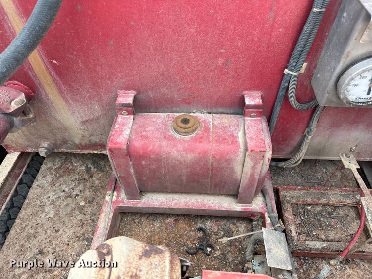 image for item OM9264 1989 Ford F350 brush fire truck