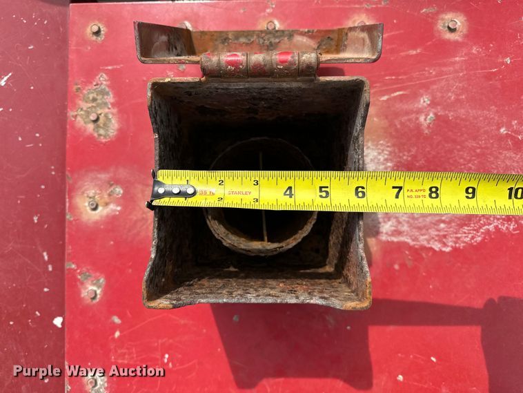 image for item OM9264 1989 Ford F350 brush fire truck