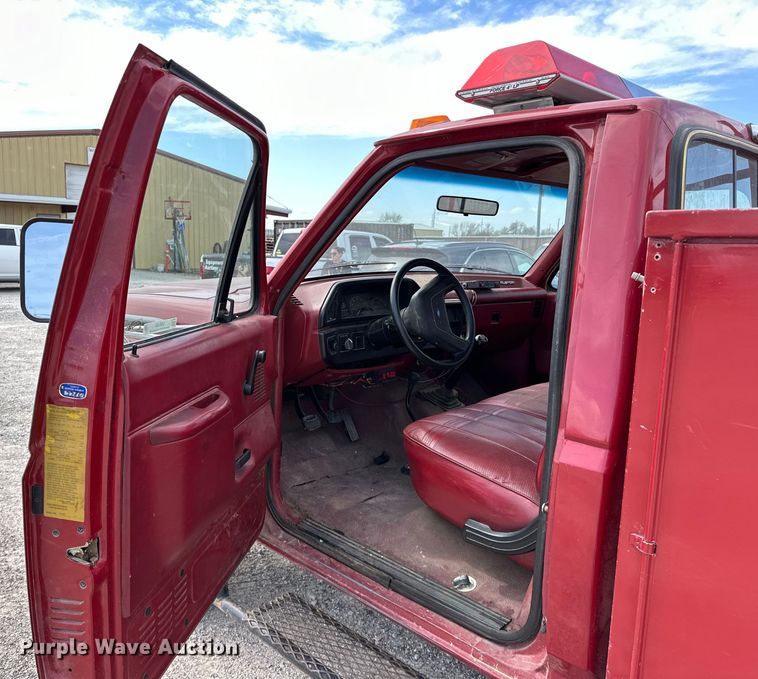 image for item OM9264 1989 Ford F350 brush fire truck