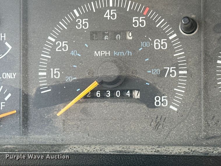 image for item OM9264 1989 Ford F350 brush fire truck