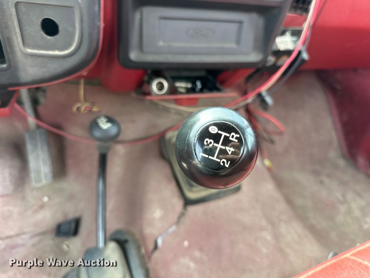 image for item OM9264 1989 Ford F350 brush fire truck