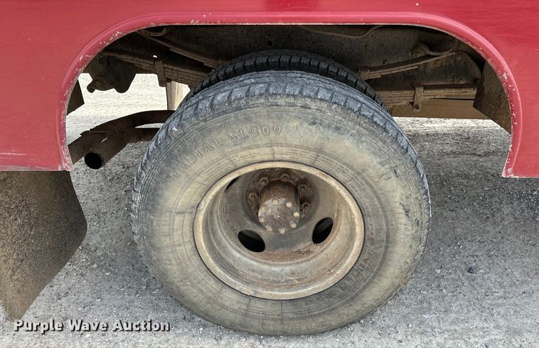 image for item OM9264 1989 Ford F350 brush fire truck