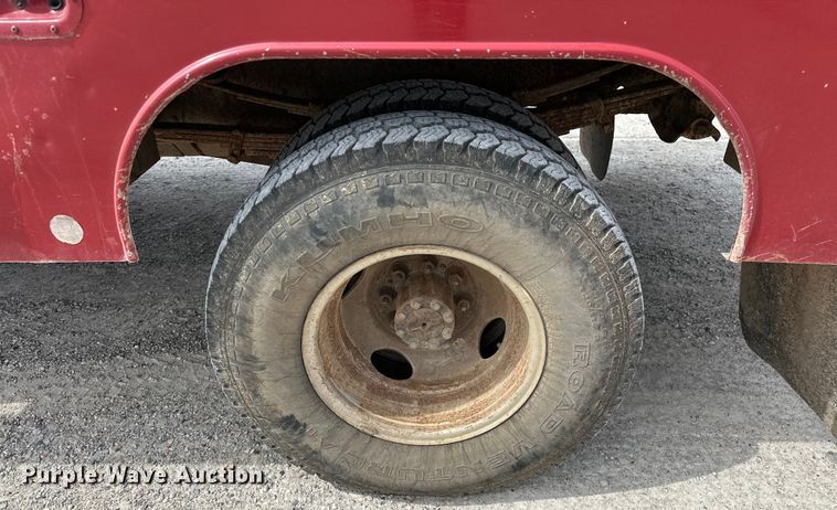 image for item OM9264 1989 Ford F350 brush fire truck