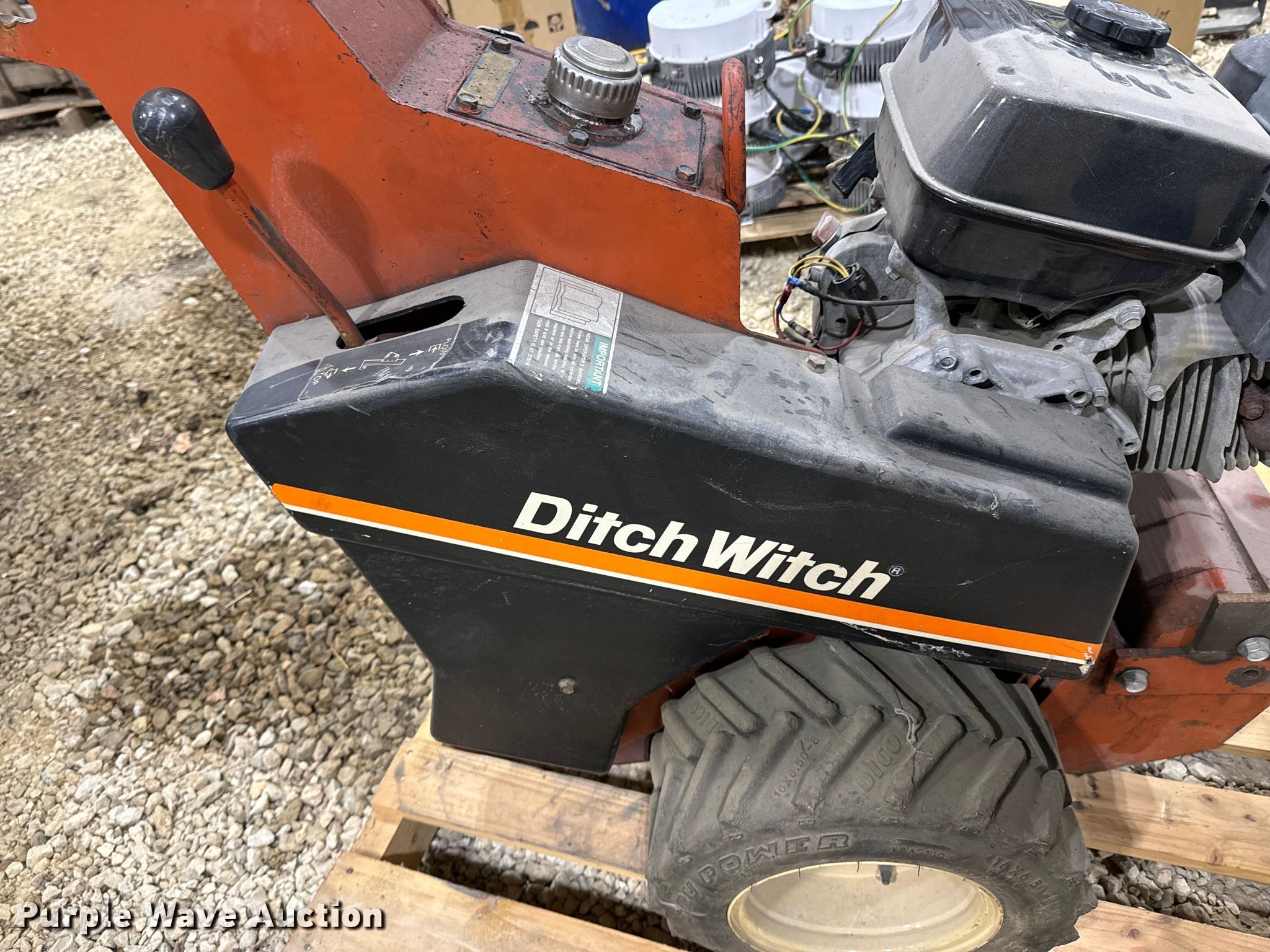 1995 Ditch Witch 100SX cable plow in Chanute, KS Item ND9017 for sale