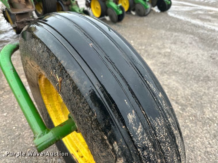 image for item DG4286 John Deere 7300 Max Emerge 2 planter