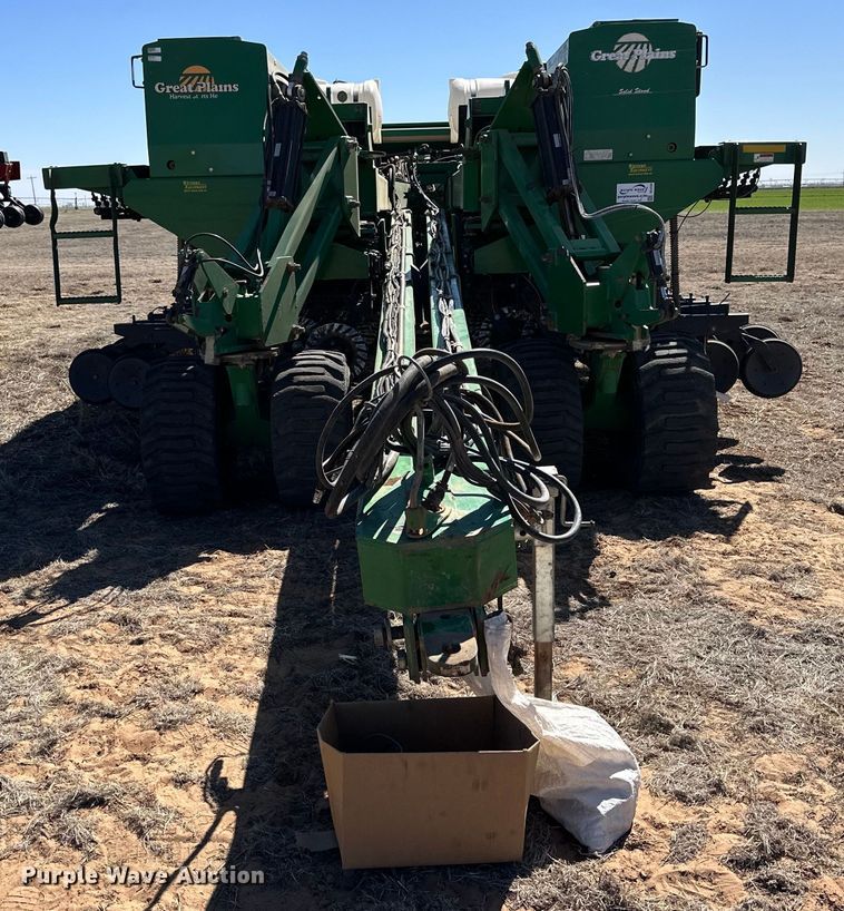 image for item DG4288 Great Plains 3N-4010 no-till grain drill