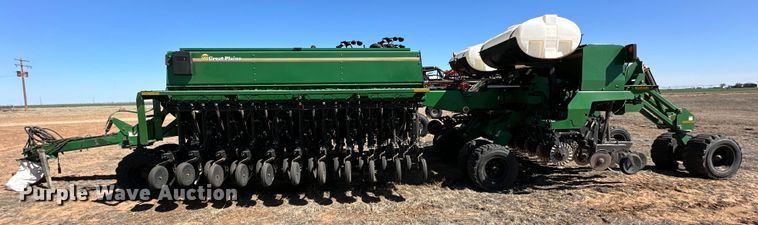 image for item DG4288 Great Plains 3N-4010 no-till grain drill