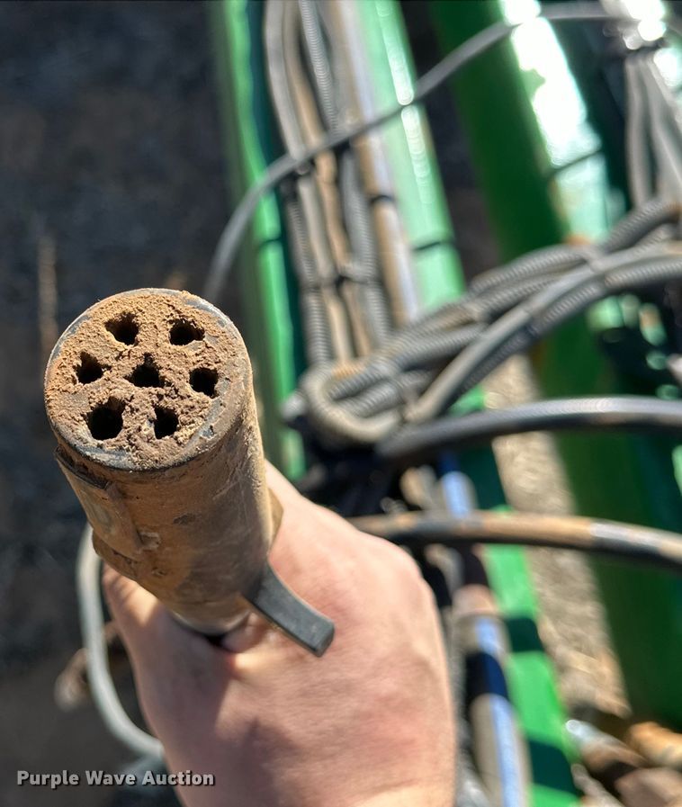 image for item DG4288 Great Plains 3N-4010 no-till grain drill