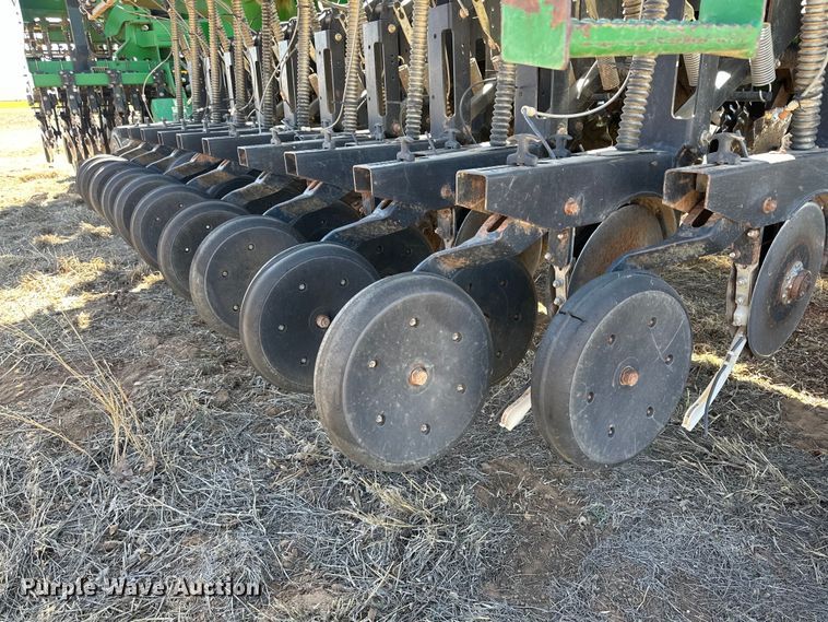 image for item DG4288 Great Plains 3N-4010 no-till grain drill