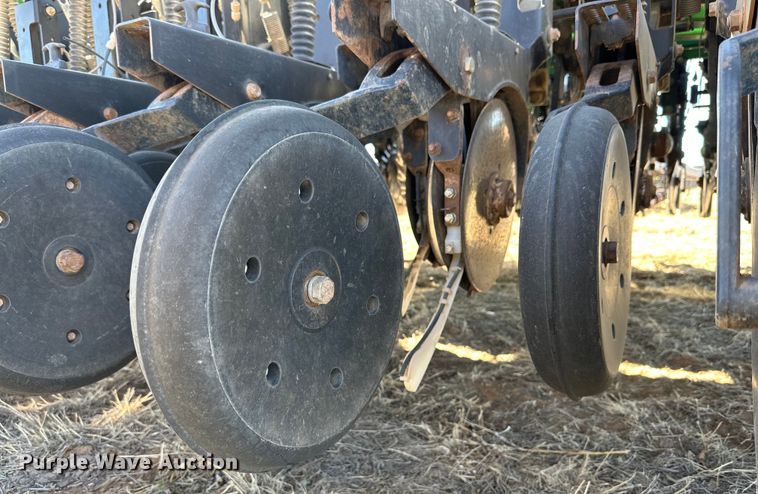 image for item DG4288 Great Plains 3N-4010 no-till grain drill