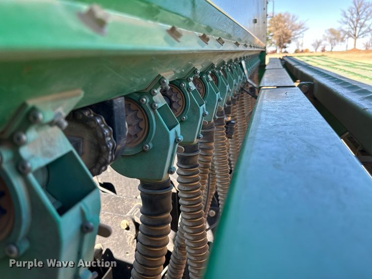 image for item DG4288 Great Plains 3N-4010 no-till grain drill