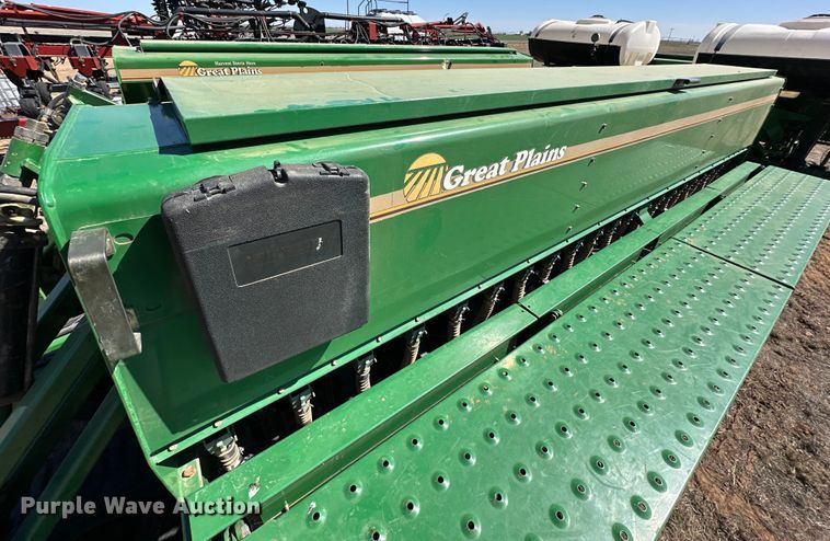 image for item DG4288 Great Plains 3N-4010 no-till grain drill
