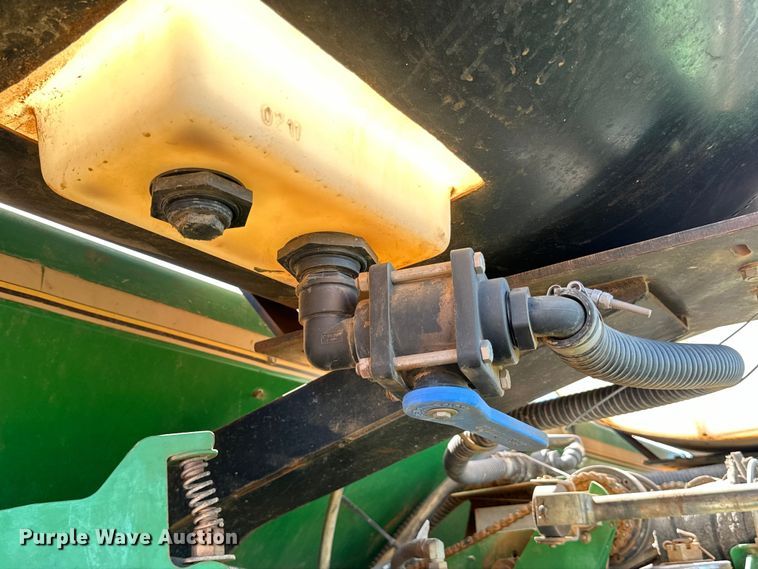 image for item DG4288 Great Plains 3N-4010 no-till grain drill