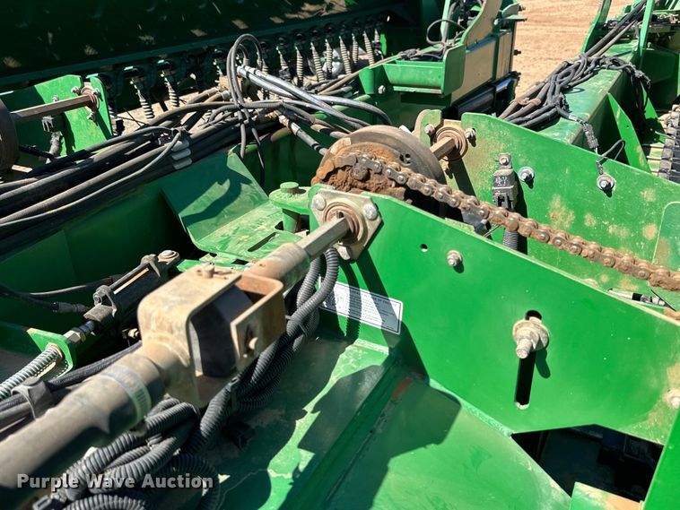 image for item DG4288 Great Plains 3N-4010 no-till grain drill