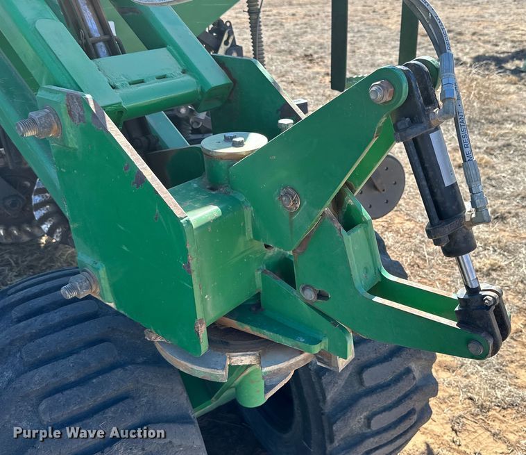 image for item DG4288 Great Plains 3N-4010 no-till grain drill