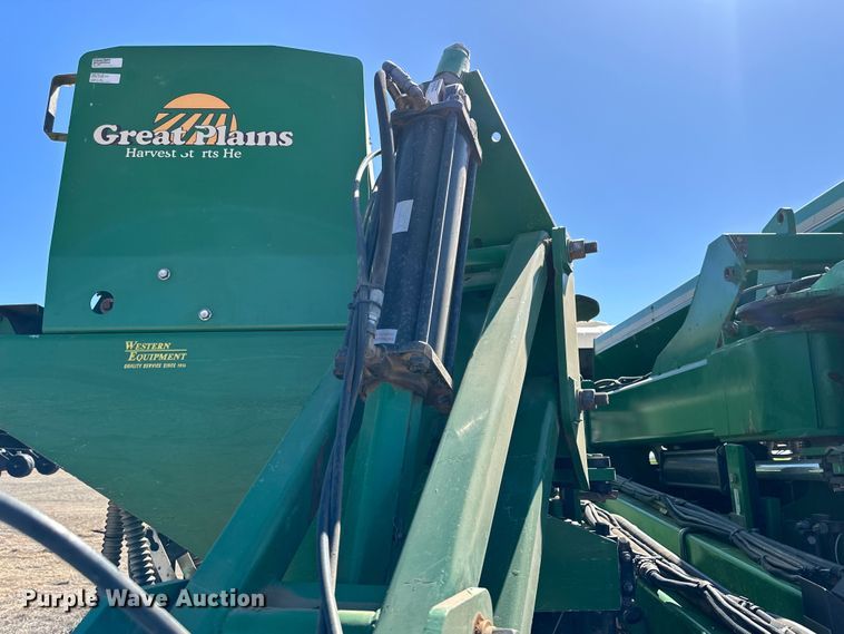 image for item DG4288 Great Plains 3N-4010 no-till grain drill