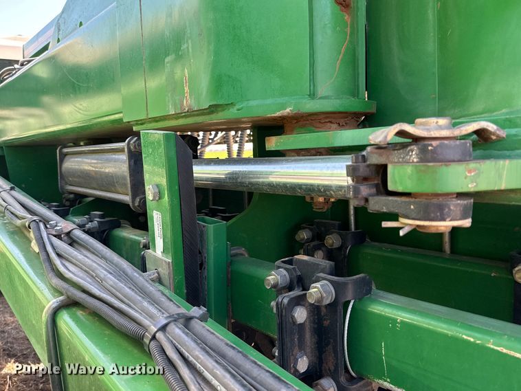 image for item DG4288 Great Plains 3N-4010 no-till grain drill