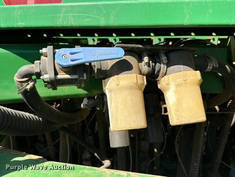 image for item DG4288 Great Plains 3N-4010 no-till grain drill