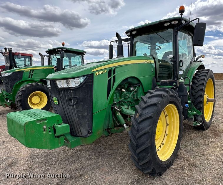 image for item DG4289 2018 John Deere 8295R MFWD tractor