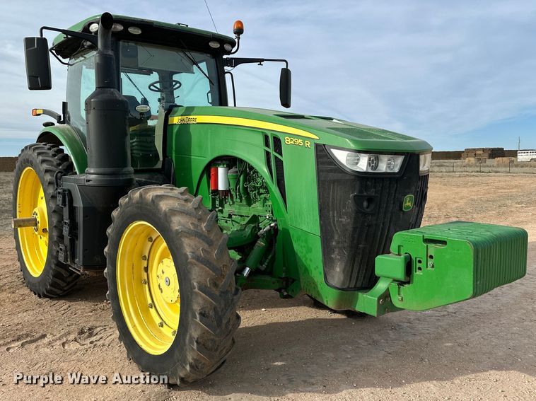 image for item DG4289 2018 John Deere 8295R MFWD tractor