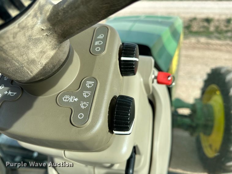 image for item DG4289 2018 John Deere 8295R MFWD tractor