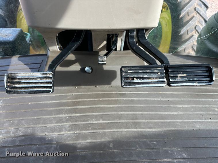 image for item DG4289 2018 John Deere 8295R MFWD tractor