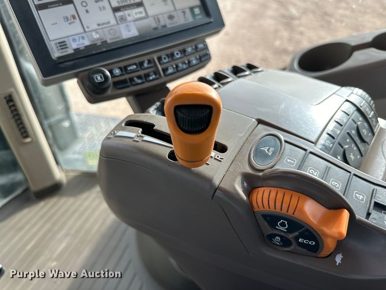 image for item DG4289 2018 John Deere 8295R MFWD tractor