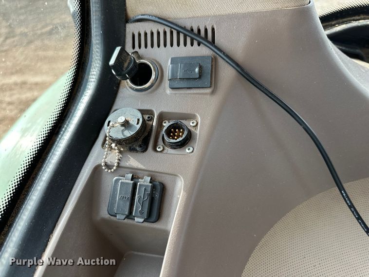 image for item DG4289 2018 John Deere 8295R MFWD tractor