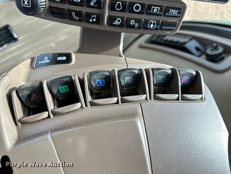 image for item DG4289 2018 John Deere 8295R MFWD tractor