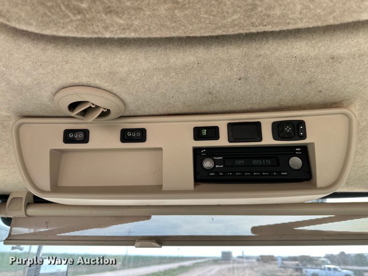 image for item DG4289 2018 John Deere 8295R MFWD tractor