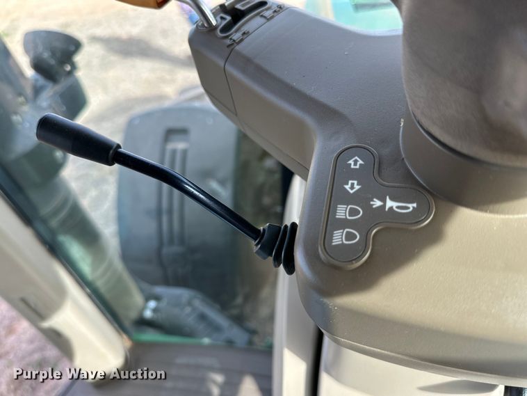 image for item DG4290 2012 John Deere 7280R MFWD tractor