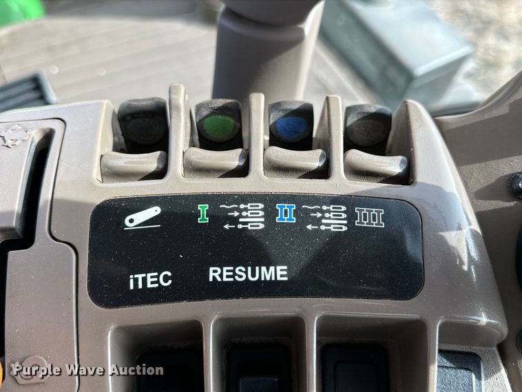 image for item DG4290 2012 John Deere 7280R MFWD tractor