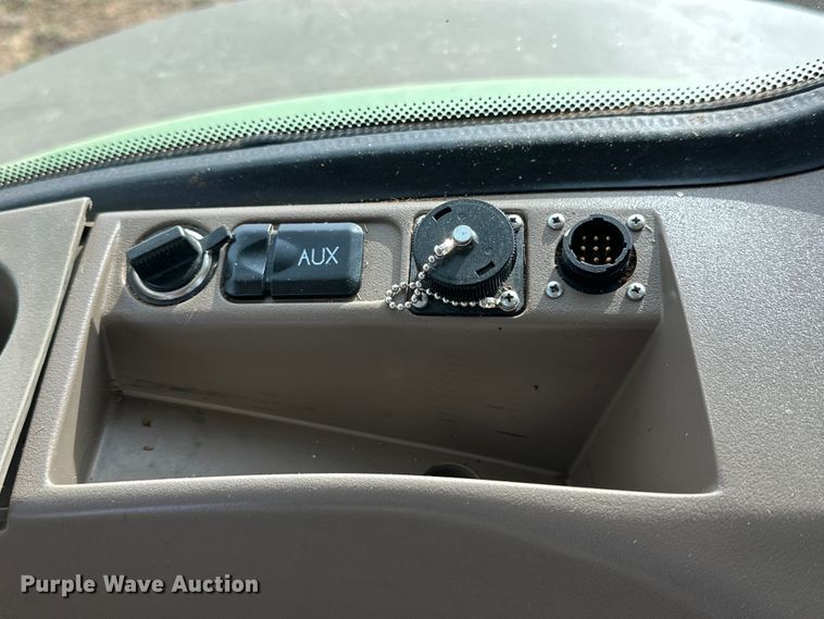 image for item DG4290 2012 John Deere 7280R MFWD tractor