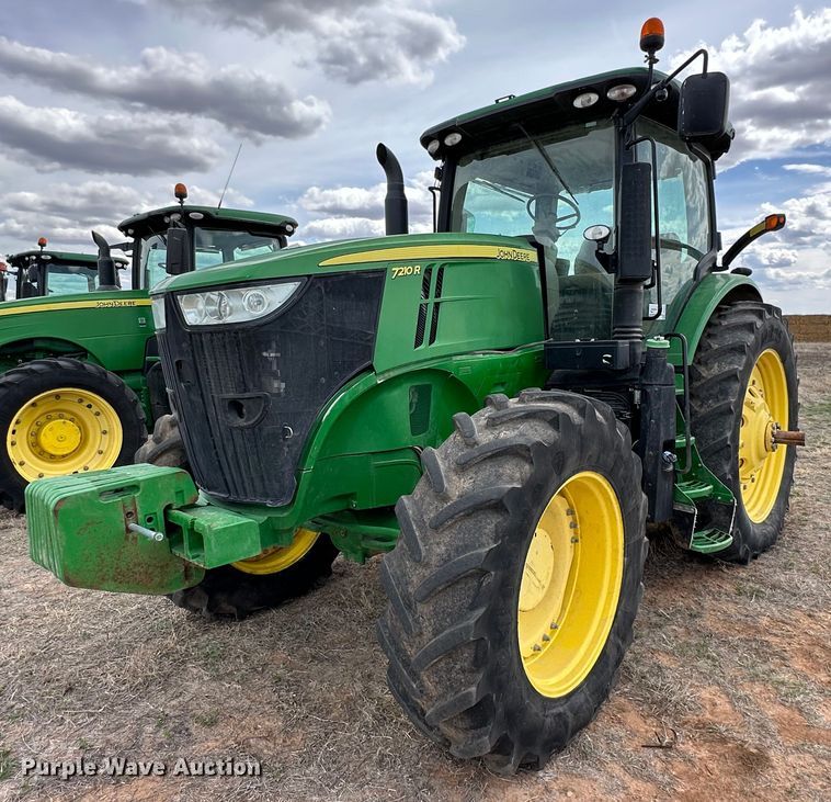 image for item DG4292 2014 John Deere 7210R MFWD tractor
