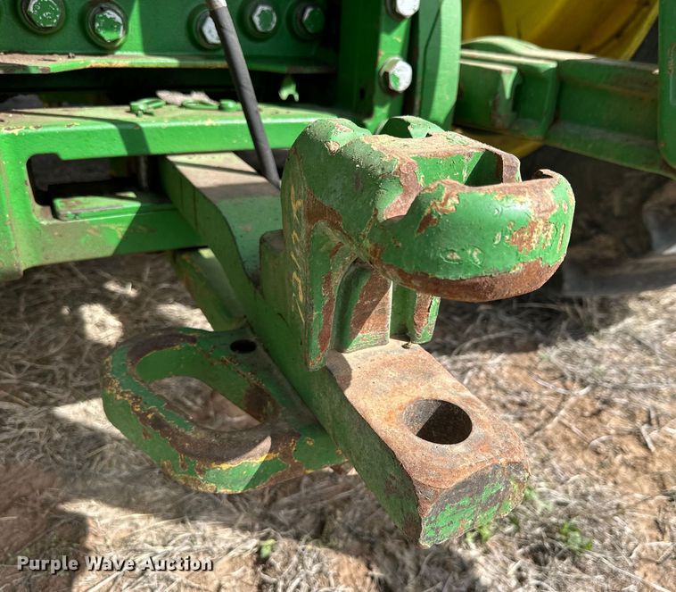 image for item DG4292 2014 John Deere 7210R MFWD tractor