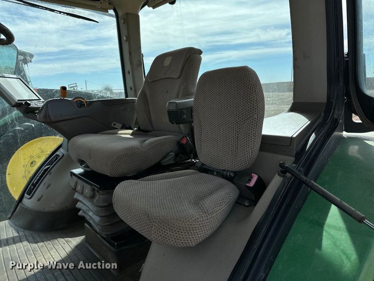 image for item DG4292 2014 John Deere 7210R MFWD tractor