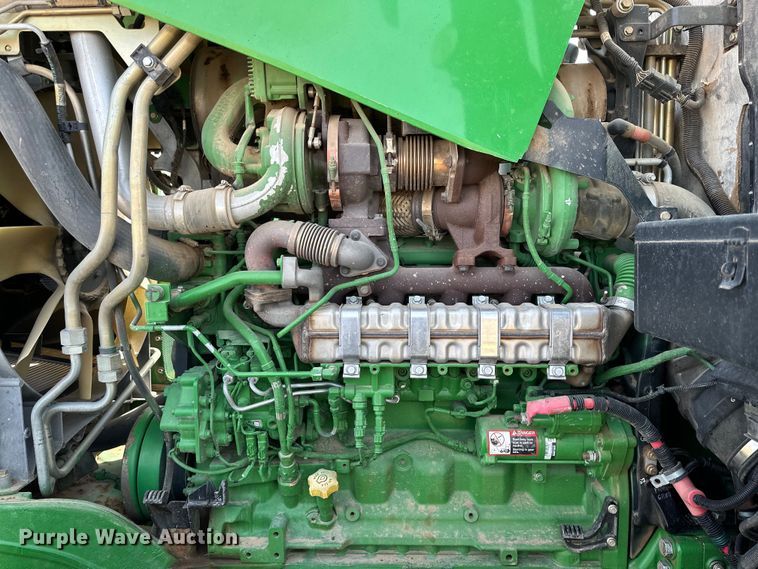 image for item DG4292 2014 John Deere 7210R MFWD tractor