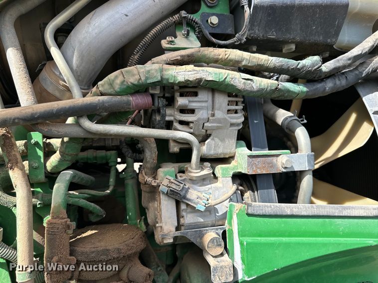 image for item DG4292 2014 John Deere 7210R MFWD tractor